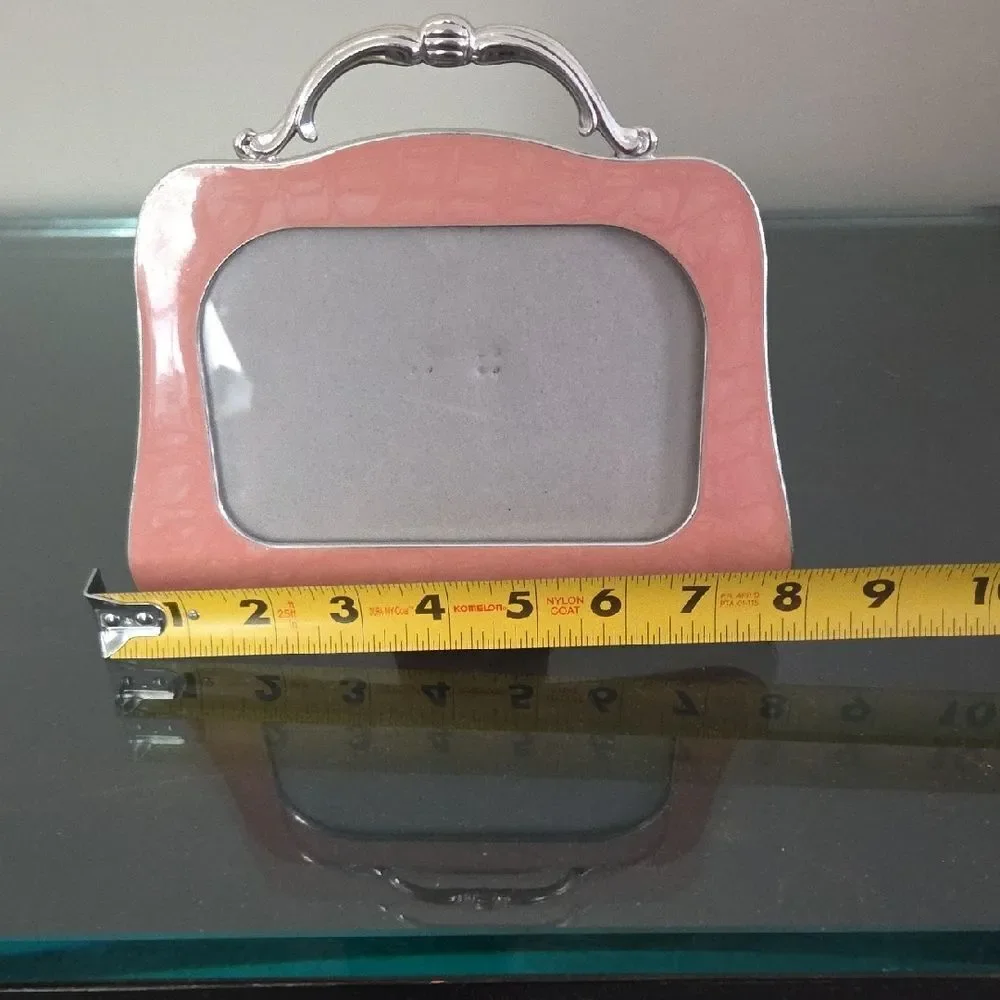 Picture Frame With Handle